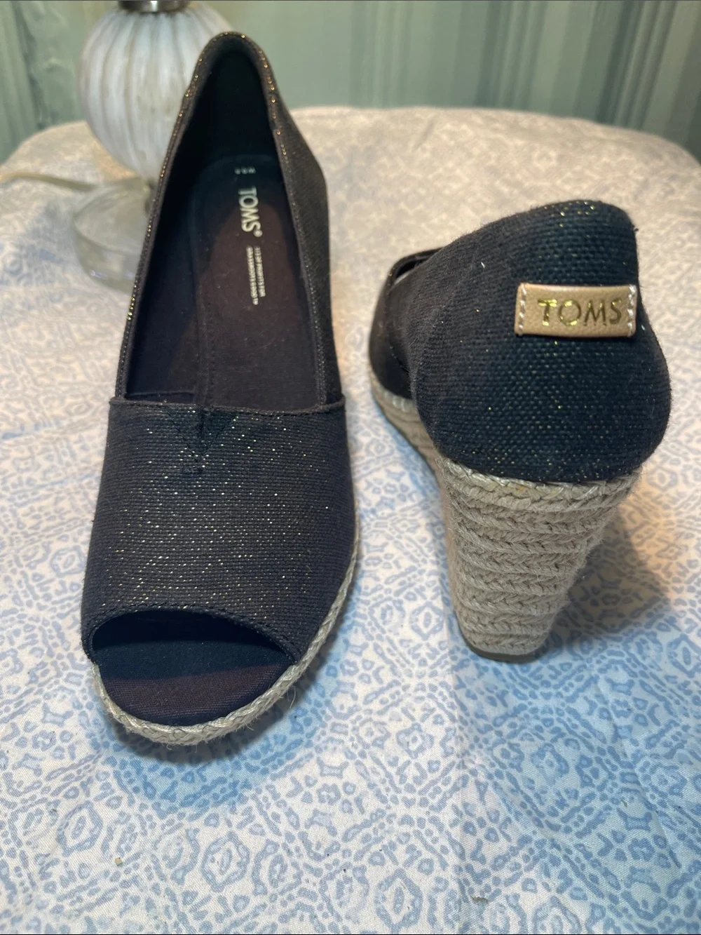 TOMS Michelle Black/Gold Sparkle Espadrille Wedge Peep-Toe New size 9.5